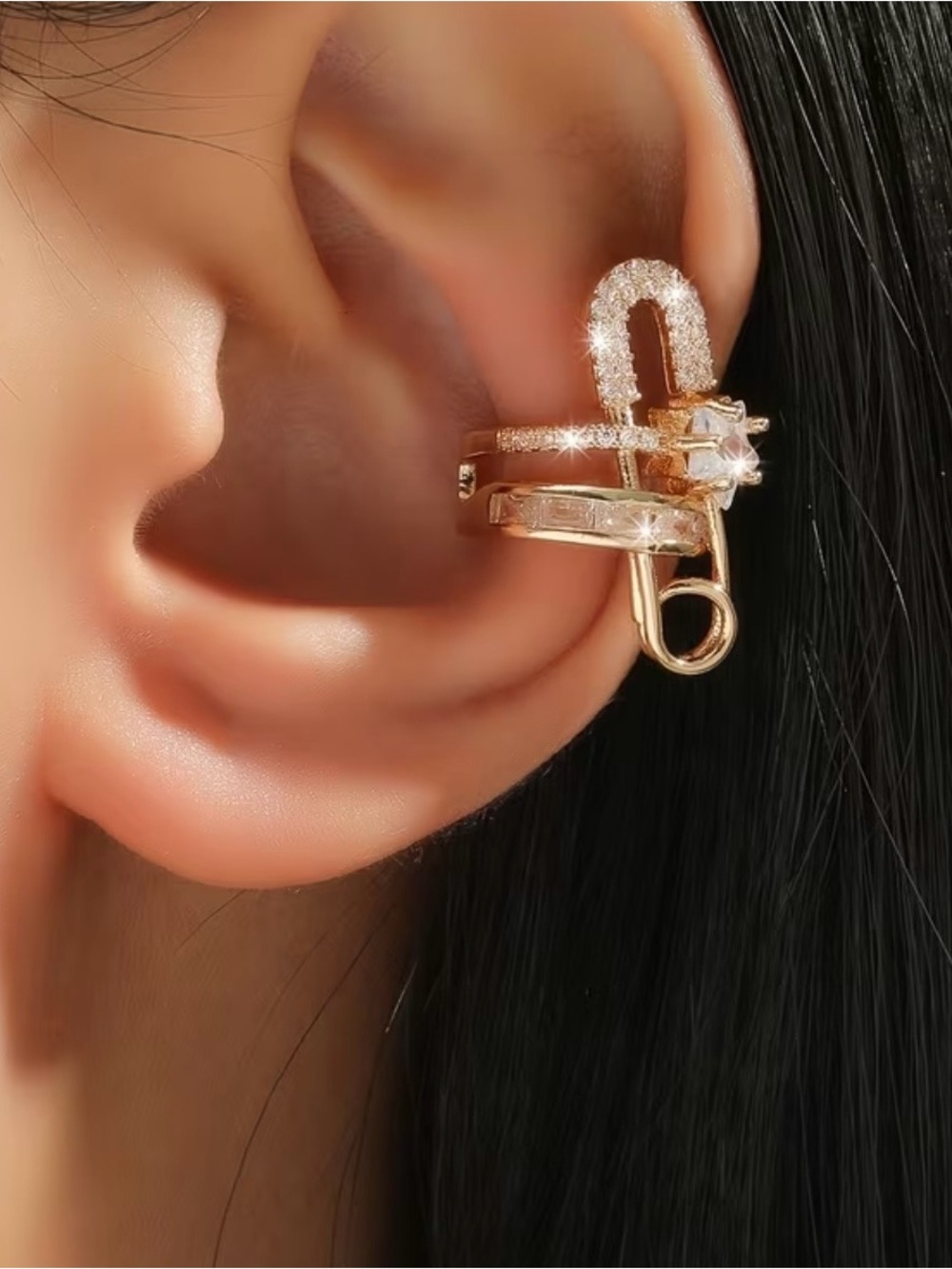 Gold Tone Multi-Loop Ear Cuff with Crystal Accent(1pcs)